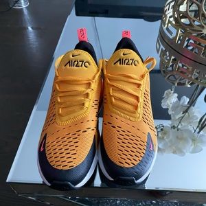 Nike Air Max 270